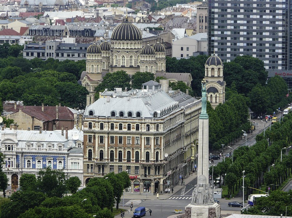 Orthodoxe Kathedrale und Freiheitsdenkmal in Riga
