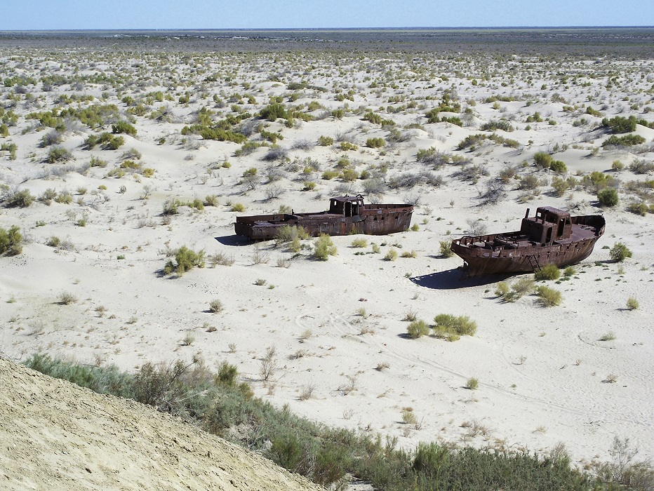Schiffswracks in der Aralseewüste