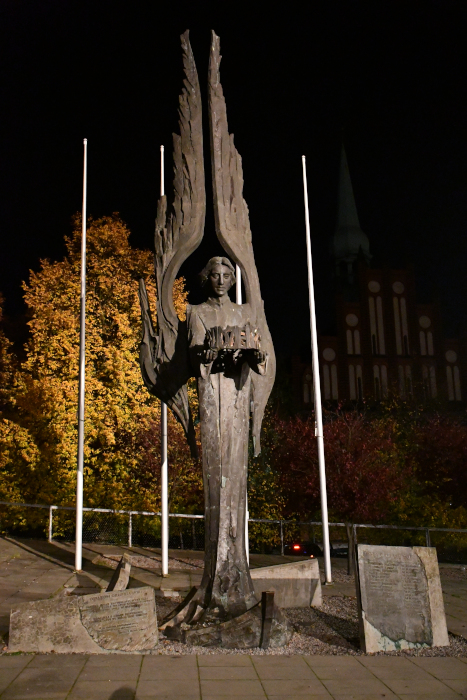 Freiheitsengel: Denkmal für die Opfer vom Dezember 1970 in Stettin