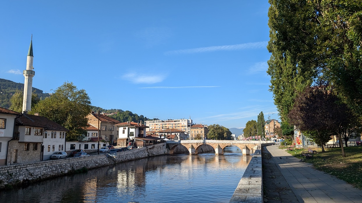 Sarajevo vom Wasser aus