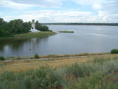 Blick auf die Wolga an der Einfahrt zum Wolga-Don-Kanal